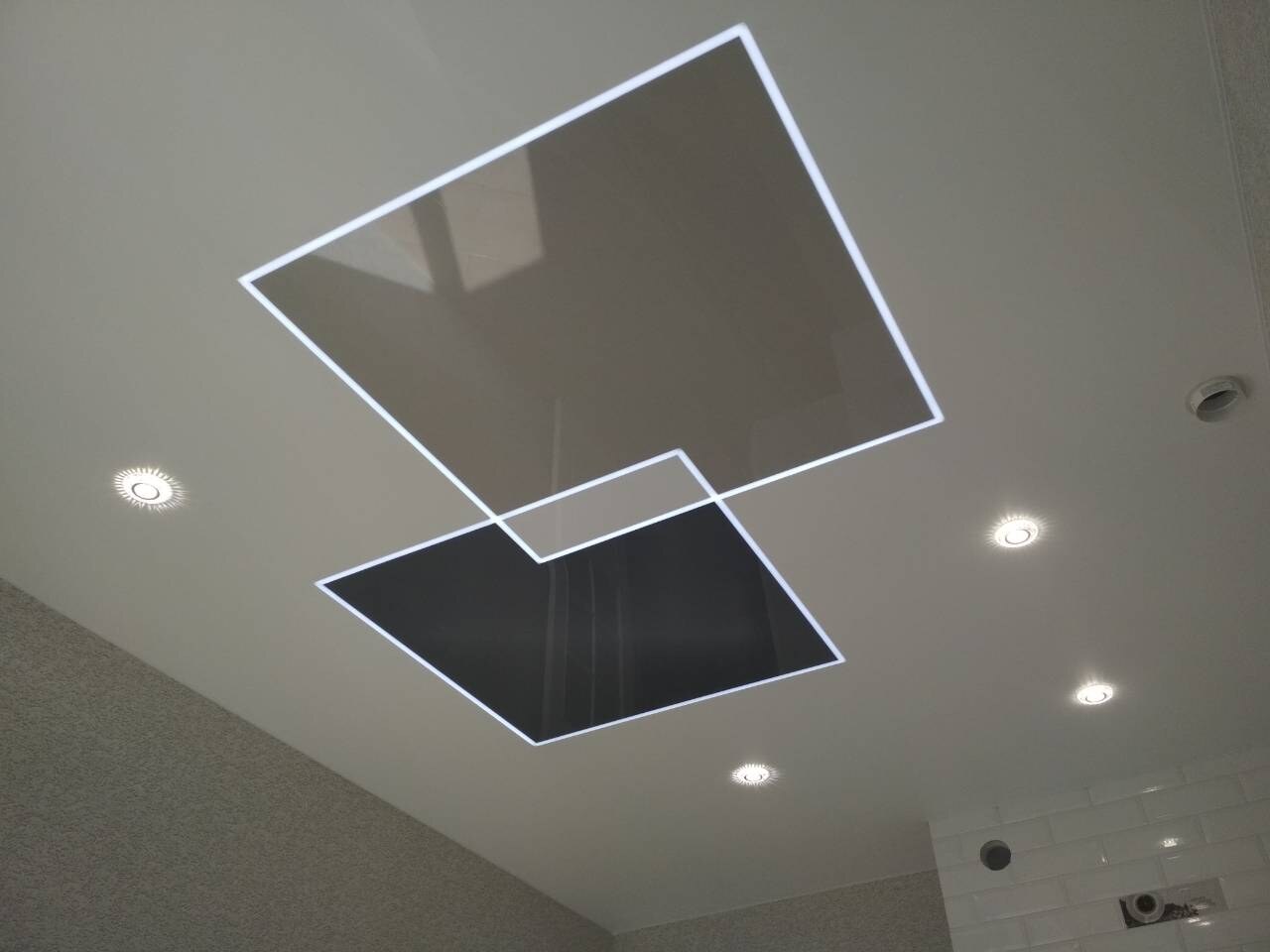 Spanndecke mit LED-Beleuchtung